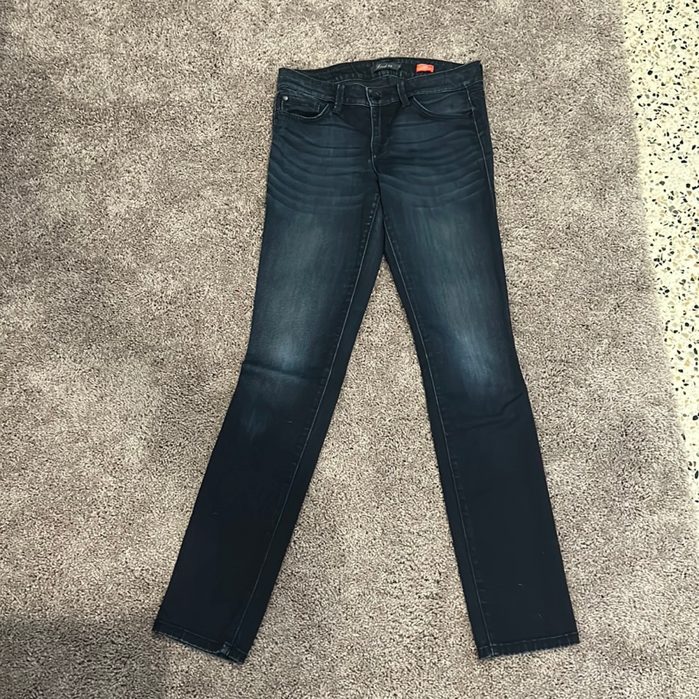 Level 99 distressed jeans